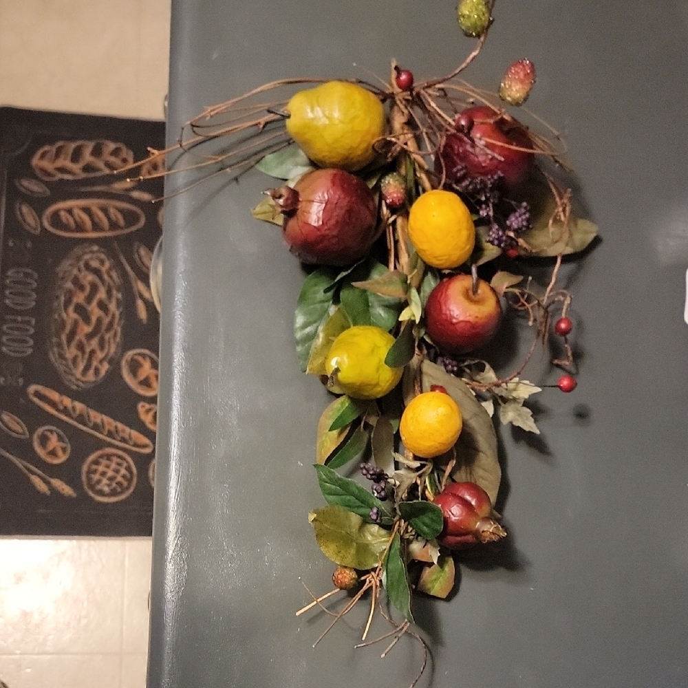 Decorative Fruit and Leaf Arrangement